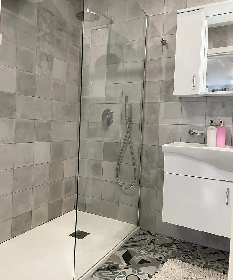 Stylish 1 Bedroom Apartment In Central Msida C11A 0*,
